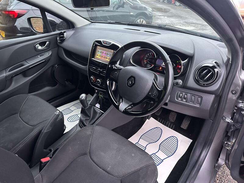 RENAULT CLIO